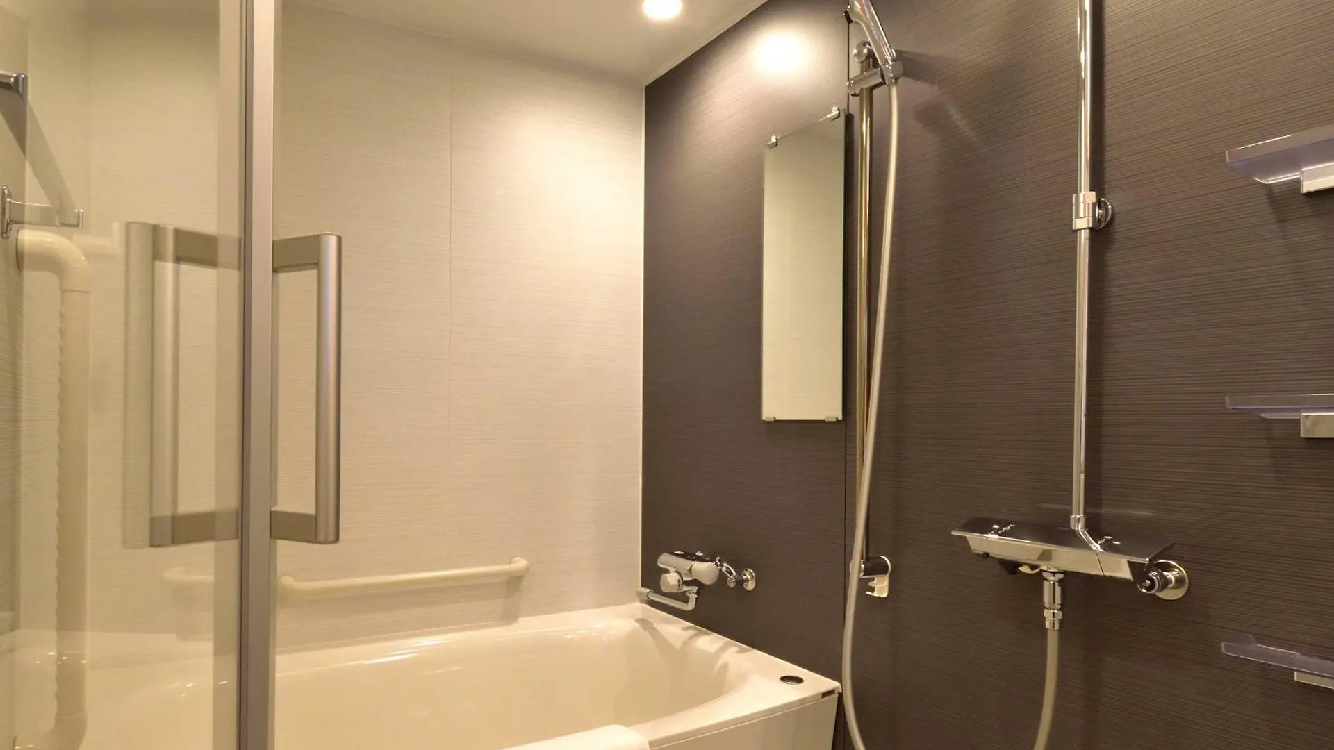 Izutsu Hotel Takasegawa Quioto