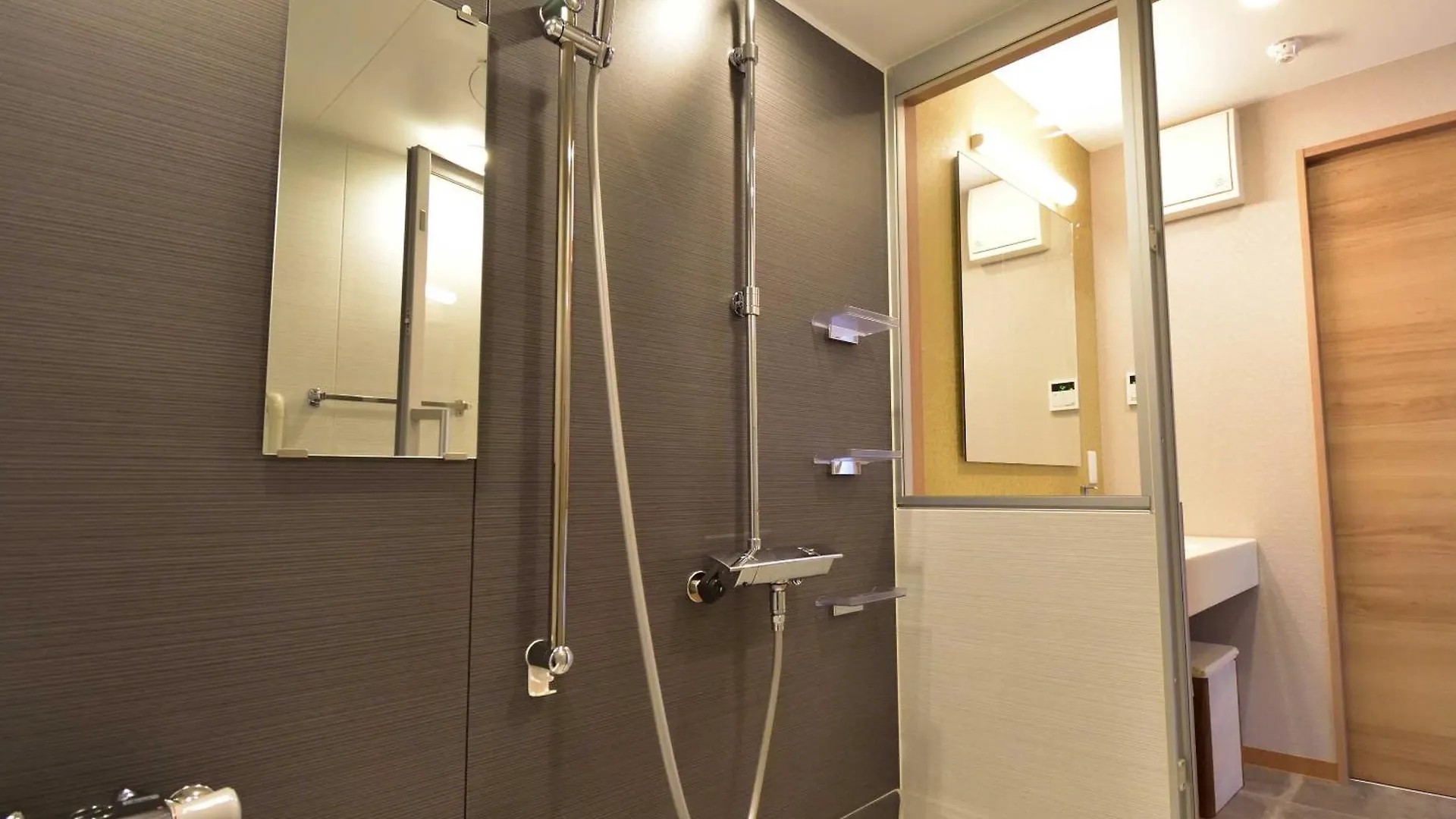 Izutsu Hotel Takasegawa Kyoto 3*,